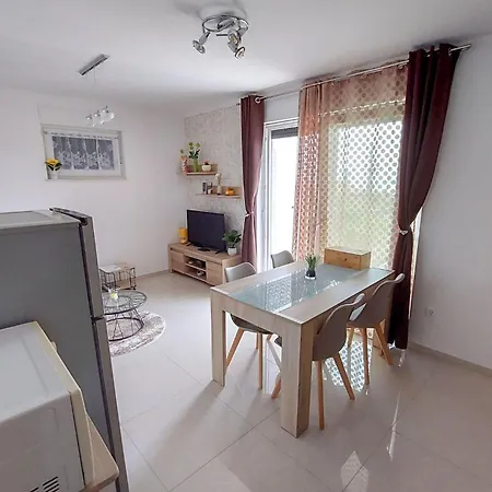 Amazing In With Wifi Veprinac